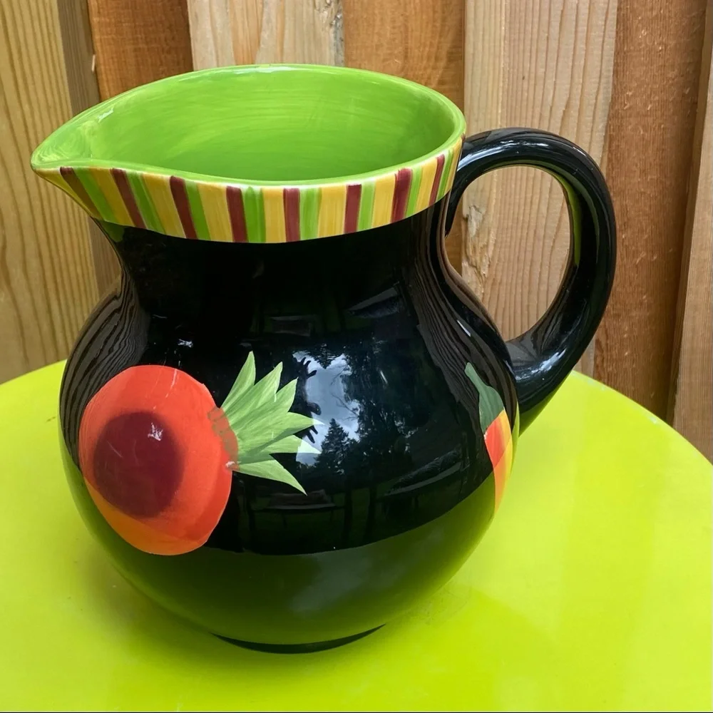 Crate & Barrel Pimienta Caliente Pitcher